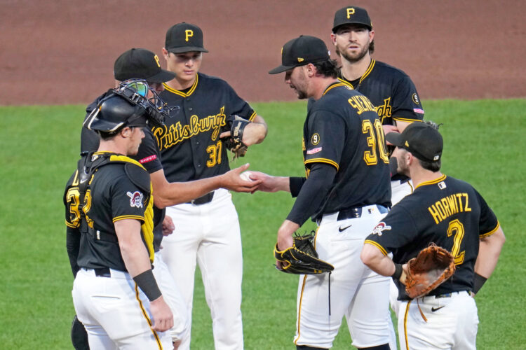 Pirates lose series finale to Cubs, 7-2
